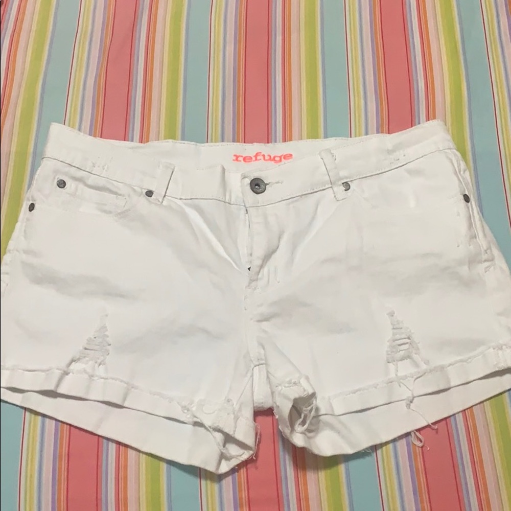 Size 14. Distressed Shorts